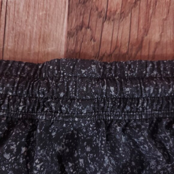 *READ* Lululemon Mens L Pace Breaker Short 9" Linerless Inked Light Cast Black - Picture 10 of 16